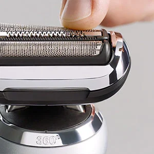 Braun shaver head showing the flexible foil and cutter system.