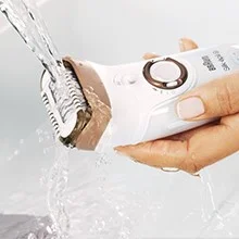 Epilator works in bath or shower