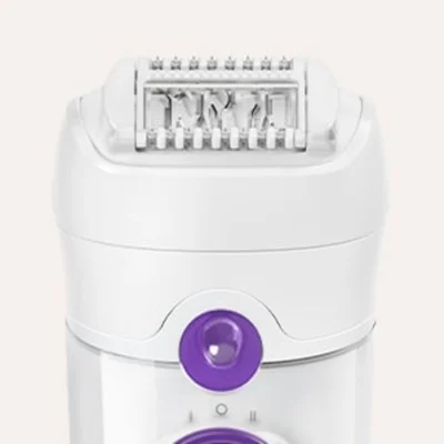 Braun epilator head, showcasing the MicroGrip tweezer technology for efficient hair removal.