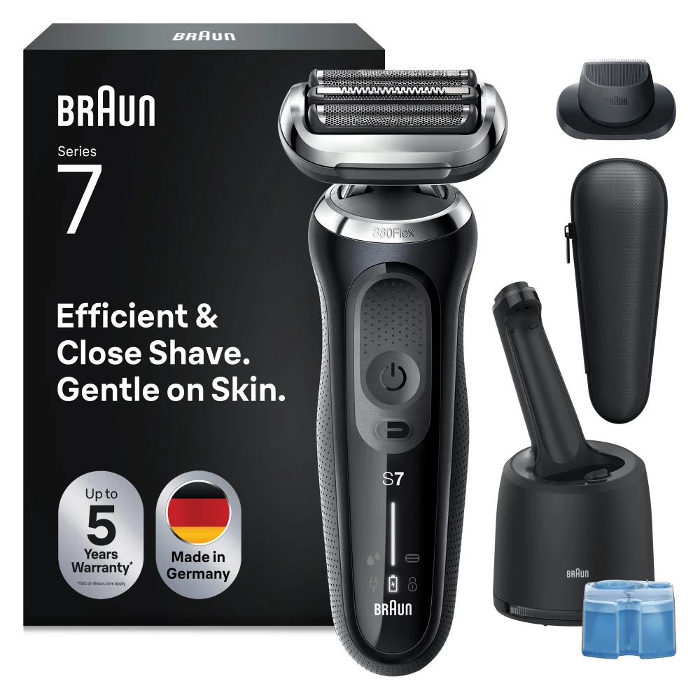 Braun Series 7 shaver demonstrating gentle and efficient shaving, even in hard-to-reach places.